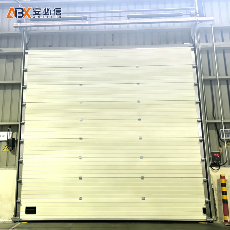铜陵市快速滑升门